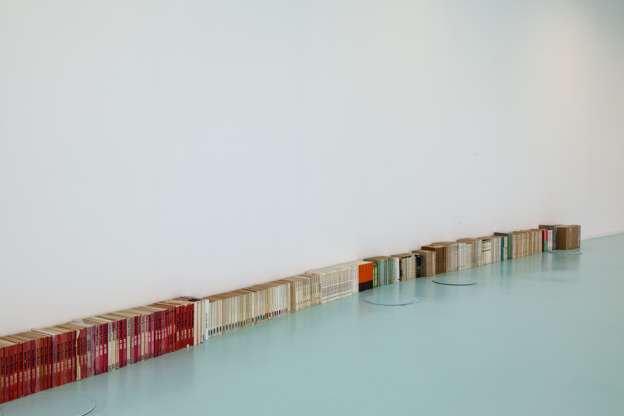 MACS - vue de l'exposition Jacques André. Buku-Buku